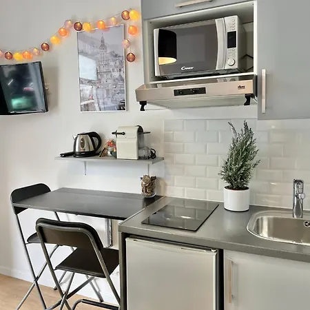 Апартаменты Apartment Paris Studios